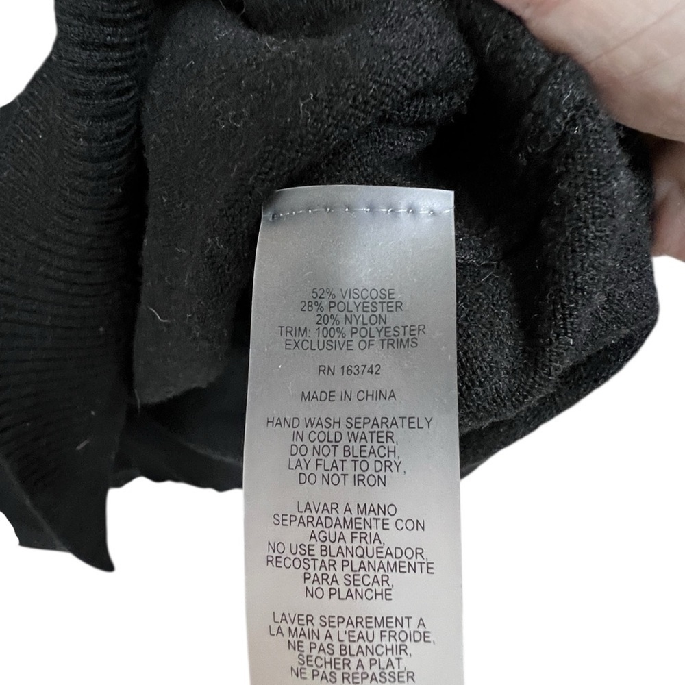 Sioni Milano Black Sweater with Ruffled Collar and Pearl Accents - Picture 3 of 7